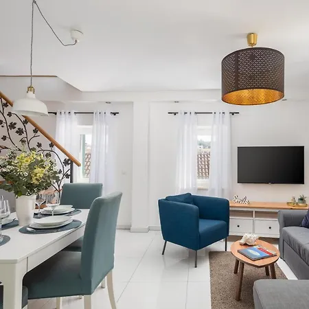 Apartament Charm Heritage *