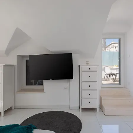Charm Heritage Apartament